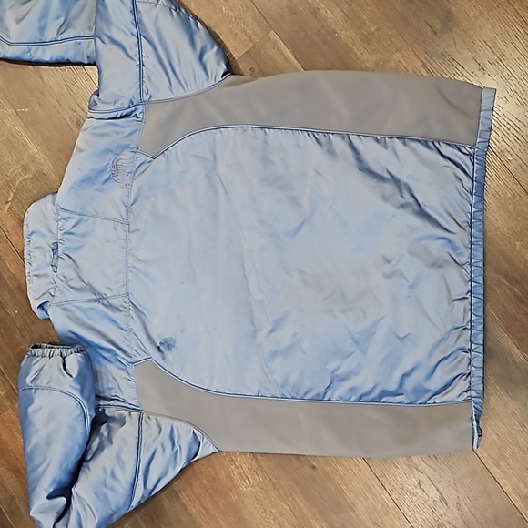 The North Face  light blue primalpft jacket - Picture 13 of 14